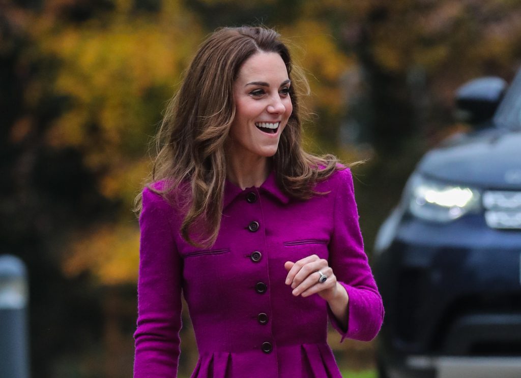 Kate Middleton a 40 anni dimostra 10 anni di meno: come fa